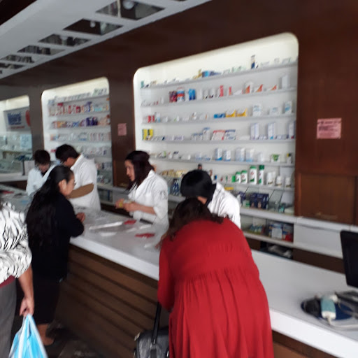 Farmacia " LA CRUZ BLANCA"