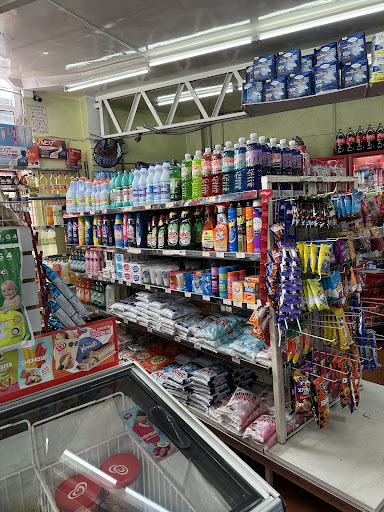 Farmacia Fontana Bosques