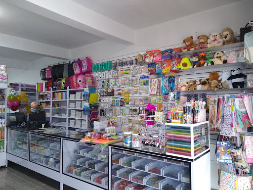 FARMACIA Y PAPELERIA SAN ANTONIO