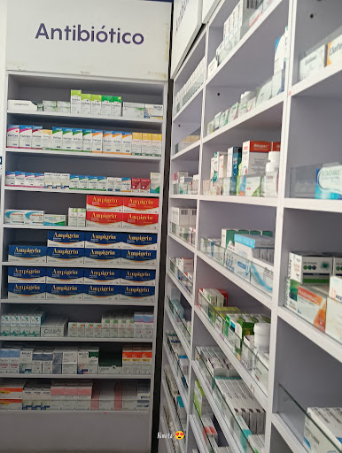Farmacias Esenciales Consultorio Económico Santa Anita