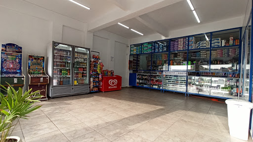 Farmacia Emi "Magú"