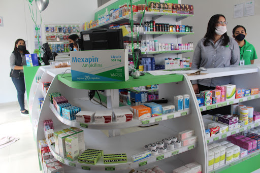 Farmacias Live y Consultorio Médico, CHAVARRÍA.