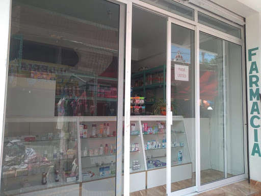 Farmacia y Consultorio